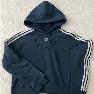 blue cropped adidas sweatshirt